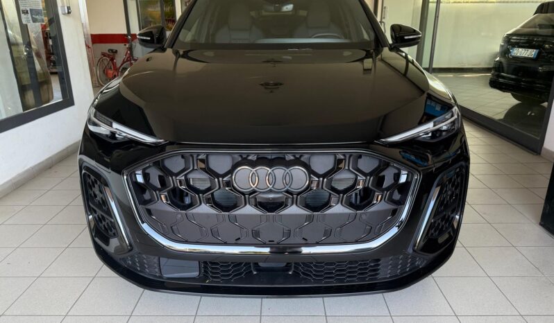 
								AUDI Q5 TDI QUATTRO NERA S LINE SPORT EDITION pieno									