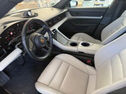 
										Porsche Taycan 4S Performance – 2021, 27.000 km, Nero Metallizzato pieno									